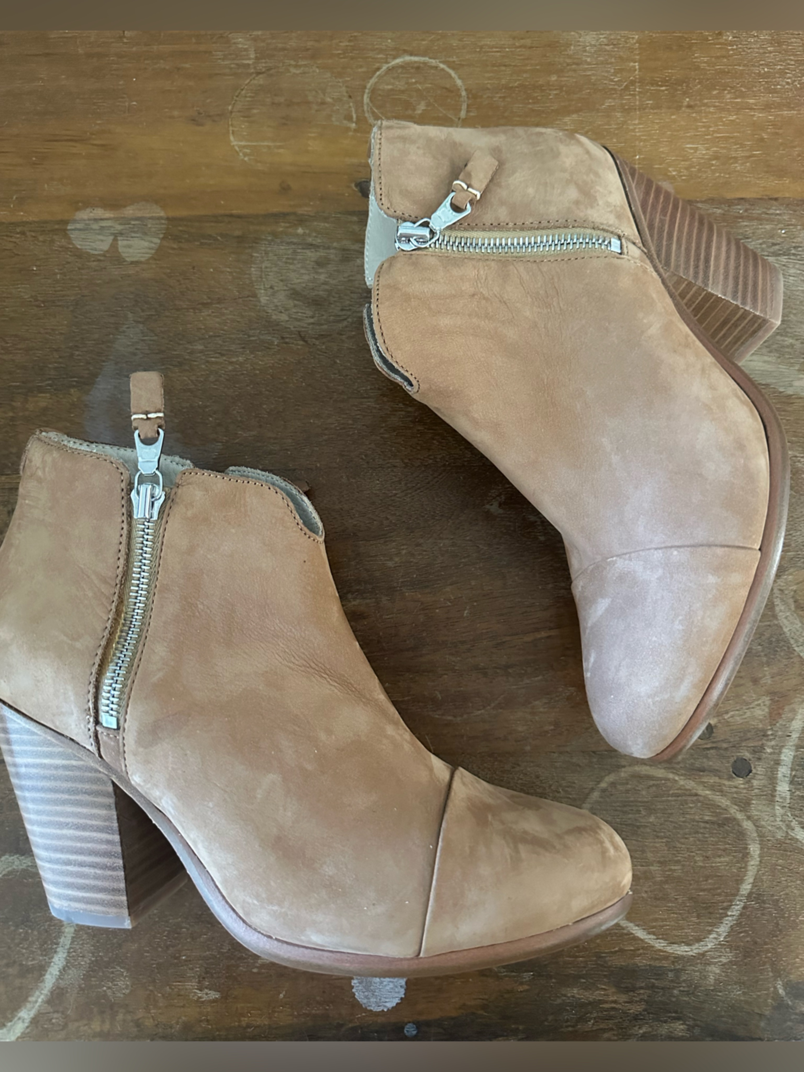 Rag & Bone Margot Women's Tan Suede Ankle Booties With Side Zip Size 39 New